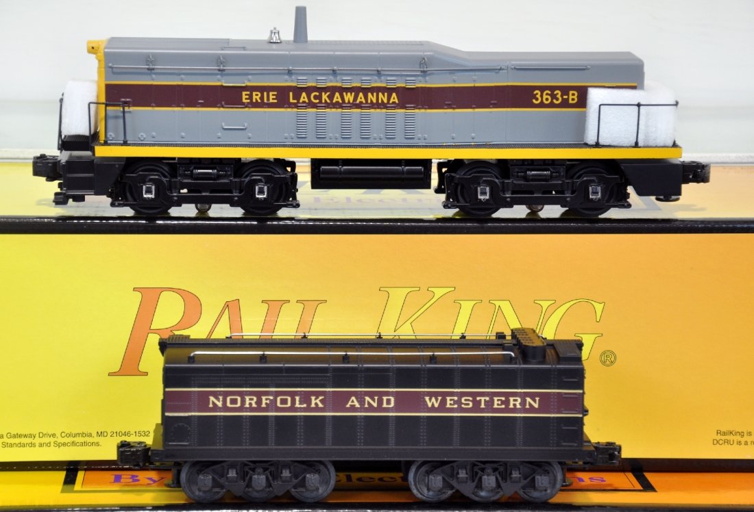 RailKing SW8 Switcher Calf and Water Tender: Erie Lackawanna Diesel Engine Calf 30-2147-3 and Norfolk and Western Auxiliary Water Tender 30-1117. Units are lightly run. C9