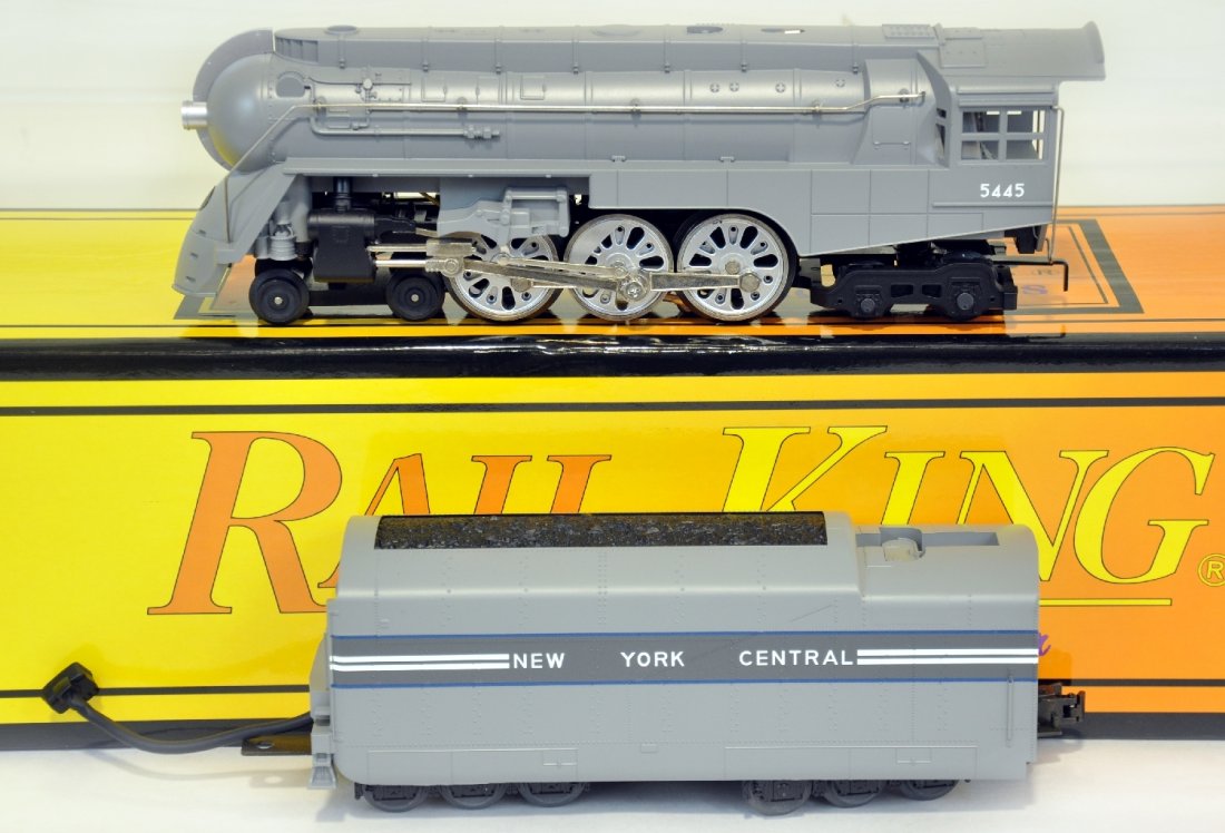 Mint MTH RailKing RK-1113LP NYC Dreyfuss: Nice streamline loco equipped with ProtoSounds, squeaking brakes & passenger station effects. It has been test run with box, C10