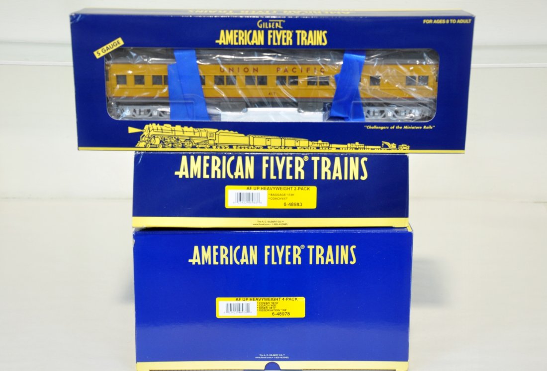 Lionel American Flyer Union Pacific Passenger Cars: S Gauge. Includes Heavyweight 2-pack, baggage '1735', coach '417' 48983. Also includes Heavyweight 4-pack combo '5616', coach '405', diner '3617', observation '106' 48978. These units are unrun in Ob.