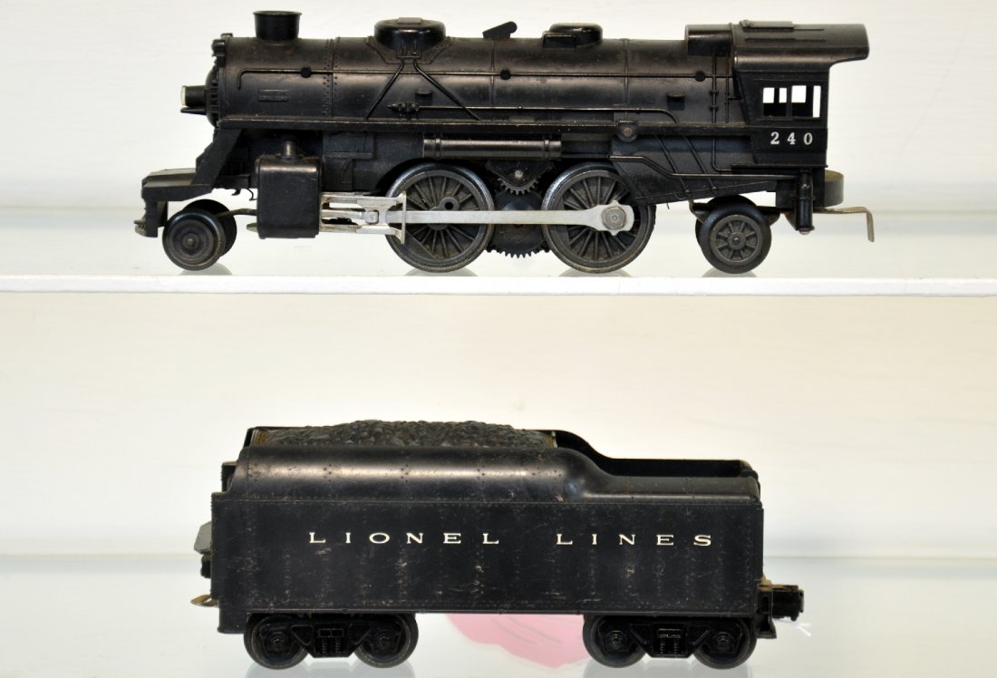 Rare Lionel Sears 240 Steam Locomotive: Only came in set 9820, Sears set from 1964. It has a plastic boiler with 2 position reverse & smoke, just missing a small cow catcher step; 1060T tender. They show light playwear, otherwise C7 Scarce