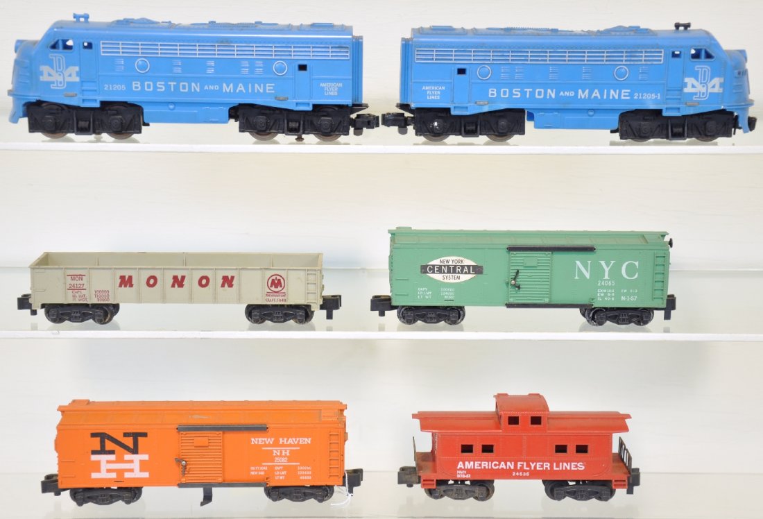 6Pc American Flyer 21205 Diesel Freight Set: S Gauge. Includes a 21205 & -1 B&M F7 AA Diesels, bodies are intact, just missing 1 nose sticker; 25082 NH hay jector, no load; 24127 Monon gondola; 24065 NYC boxcar; 24636 caboose. All have Pikemaste