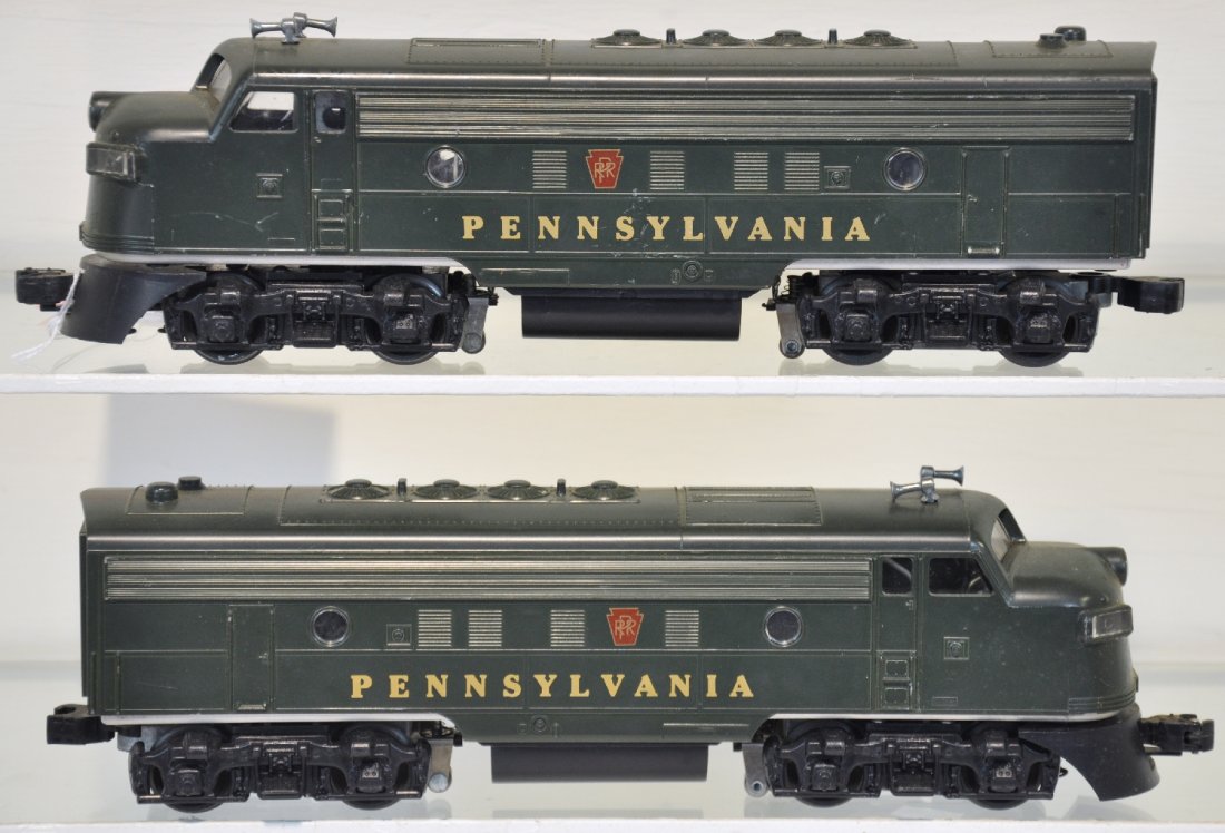 Williams PRR F3 AA Diesels: Clean locos with dual motor A power unit. They show light runtime with C9 bodies