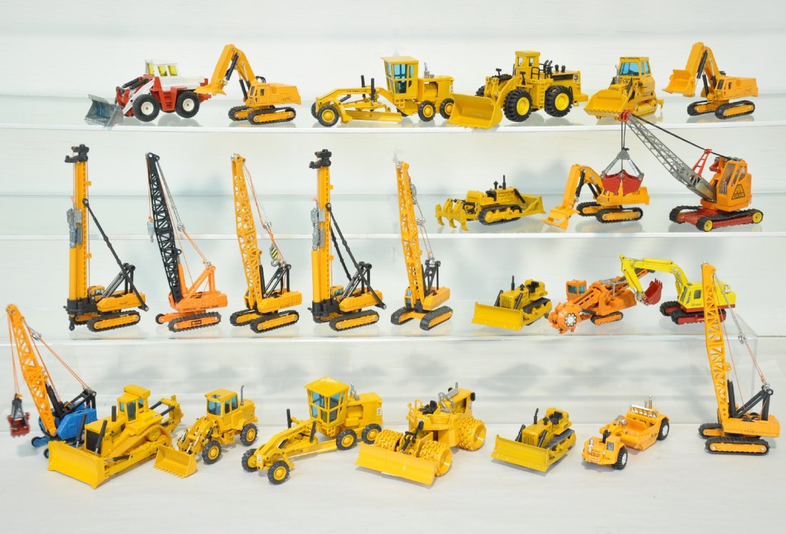 20+ Shinshei & Joal Construction Vehicles: Scales nicely for S Gauge American Flyer & Lionel trains. Nice selection of cranes, dozers, scrapers, and more! They are all clean and show light playwear. They appear complete, but not guaranteed, so