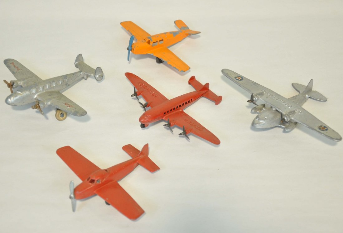 5 TootsieToy & Hubley Airplanes: Includes a Coast Guard sea plane; United Comet airliner; 2 mono planes; Hubley DC3, all showing light to moderate playwear, C6-7