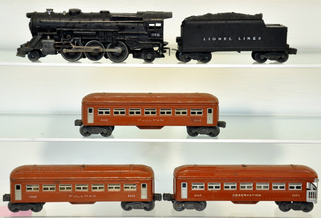 5Pc Lionel 675 Passenger Set: Includes a 675 steam loco, 1 broken running light; 2466WX tender; 2 #2442 Pullmans; 2443 observation. All show moderate playwear, C6