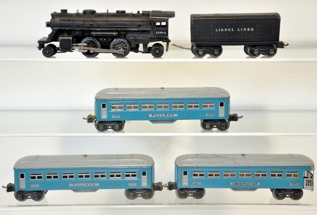 5Pc Lionel 1684 Passenger Set: Circa 1942. Last production before the war. Includes a 1684 steam loco; 1689T tender; 2 #1630 Pullmans; 1631 observation, cars have 92 gray roofs and end railing. All have manual box couplers and show