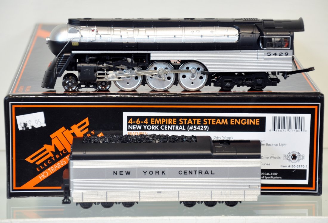 MTH 80-3170-1 HO Empire State Express Loco: Super detailed Streamline loco cab #5429 with DCC, ProtoSounds 3.0, ProtoSmoke; lighted interior & more. It appears new in box, C10