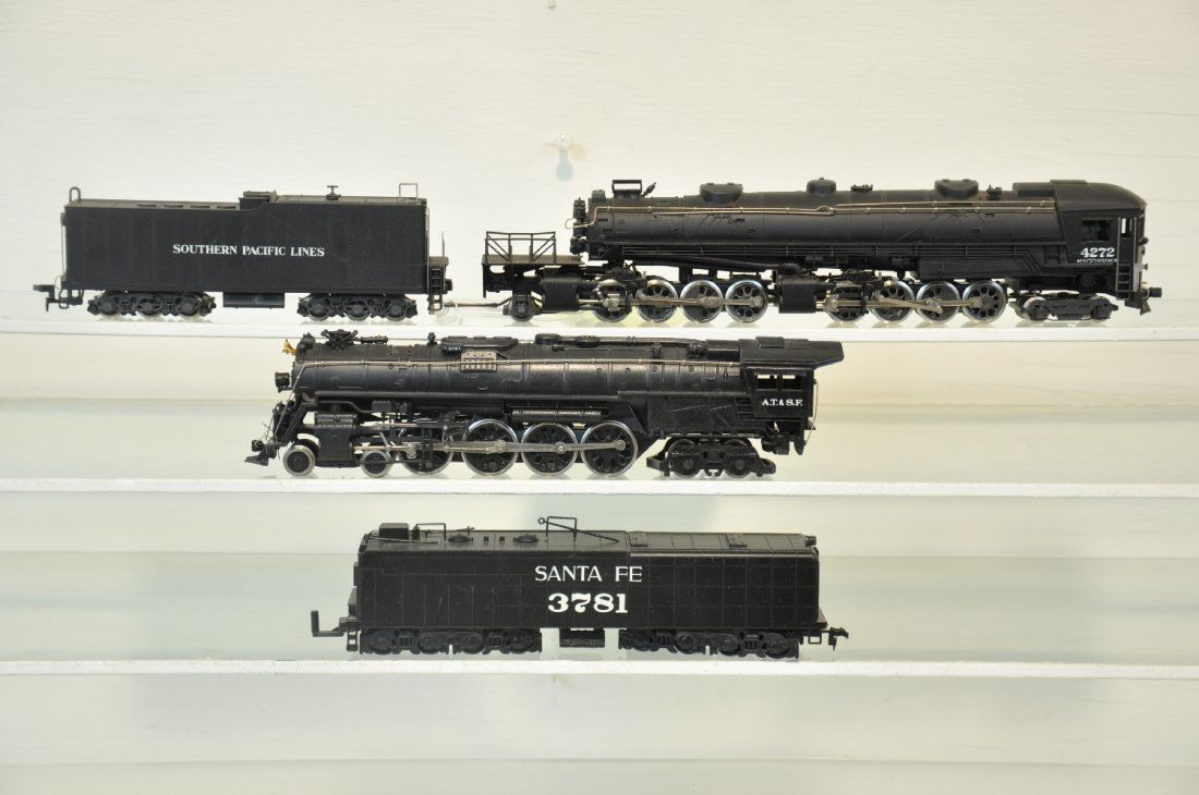 2 Large RivaRossi HO Locomotives: Includes an SP AC-11 cab forward 2-8-8-4 loco, cab 4272; ST&SF Northern loco, cab 3781 with long haul tender. They have shelf dust, but show only light playwear, C8