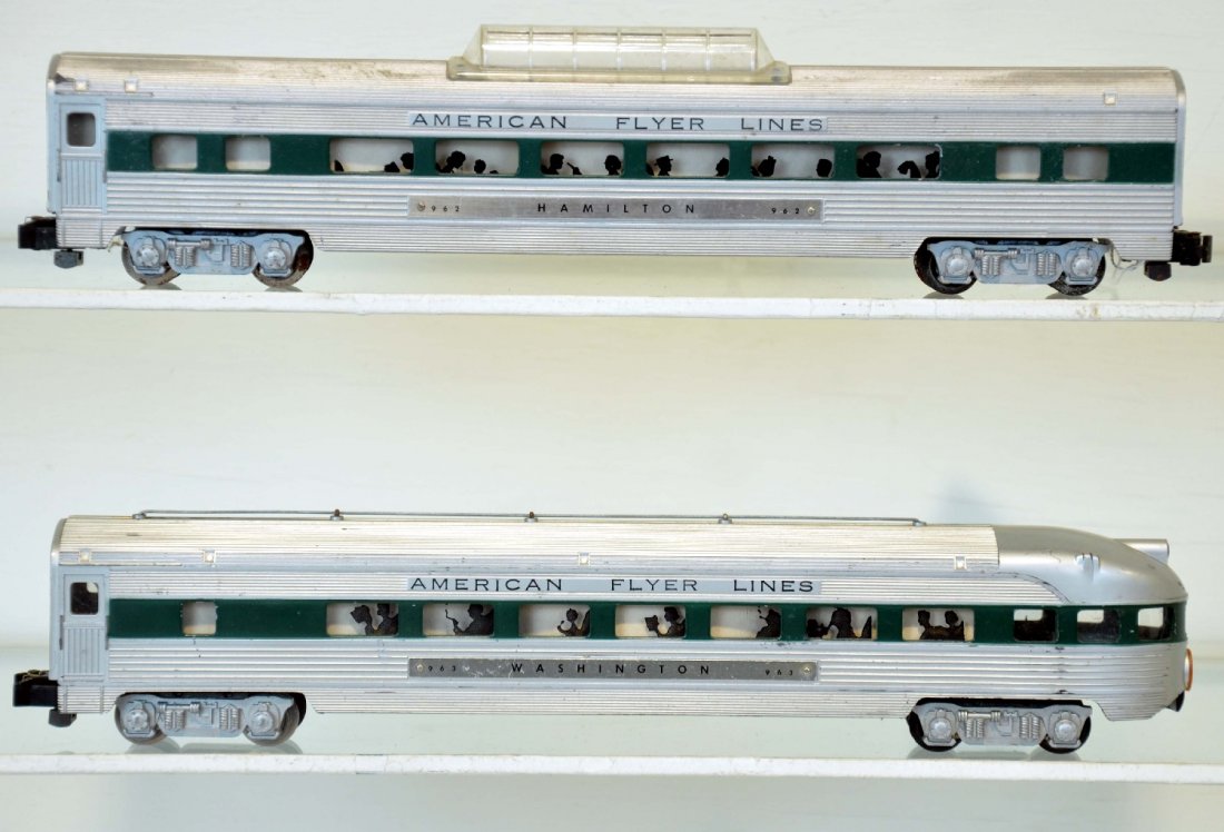 2 American Flyer Rocket Passenger Cars: S Gauge. Includes a 962 vista-dome and 963 observation, boattail chipped. They show moderate playwear, otherwise C5