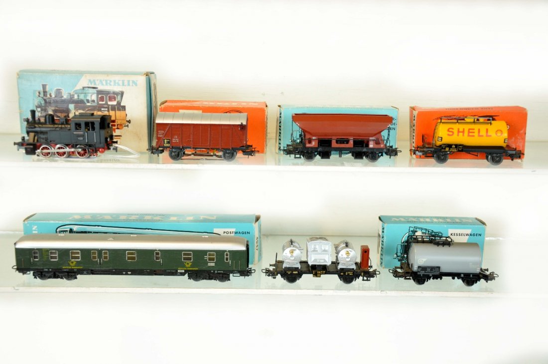 7Pc Marklin HO Set: Includes a 3029 steam tank loco, ob; 4614 chemical container car; 4631 hopper. ob; 4502 Shell tank, ob; 4642 Aral tank, ob; 4506 goods wagon with ETD, ob; 4047 baggage car, ob. All show light playwear