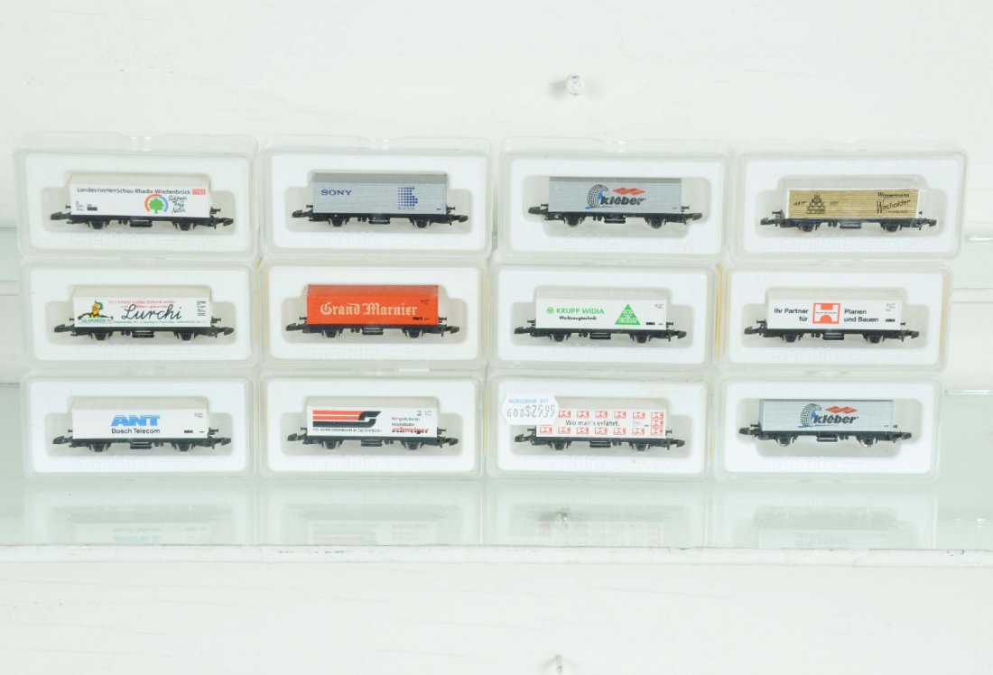 12 Marklin Z Gauge Container Cars: Includes 8615-05, -027, -013, BOS, -036, SAL, KRU, SONKLE, WAC, LAN & 2 Klebers. All are like new with boxes, labels replaced, C9-10