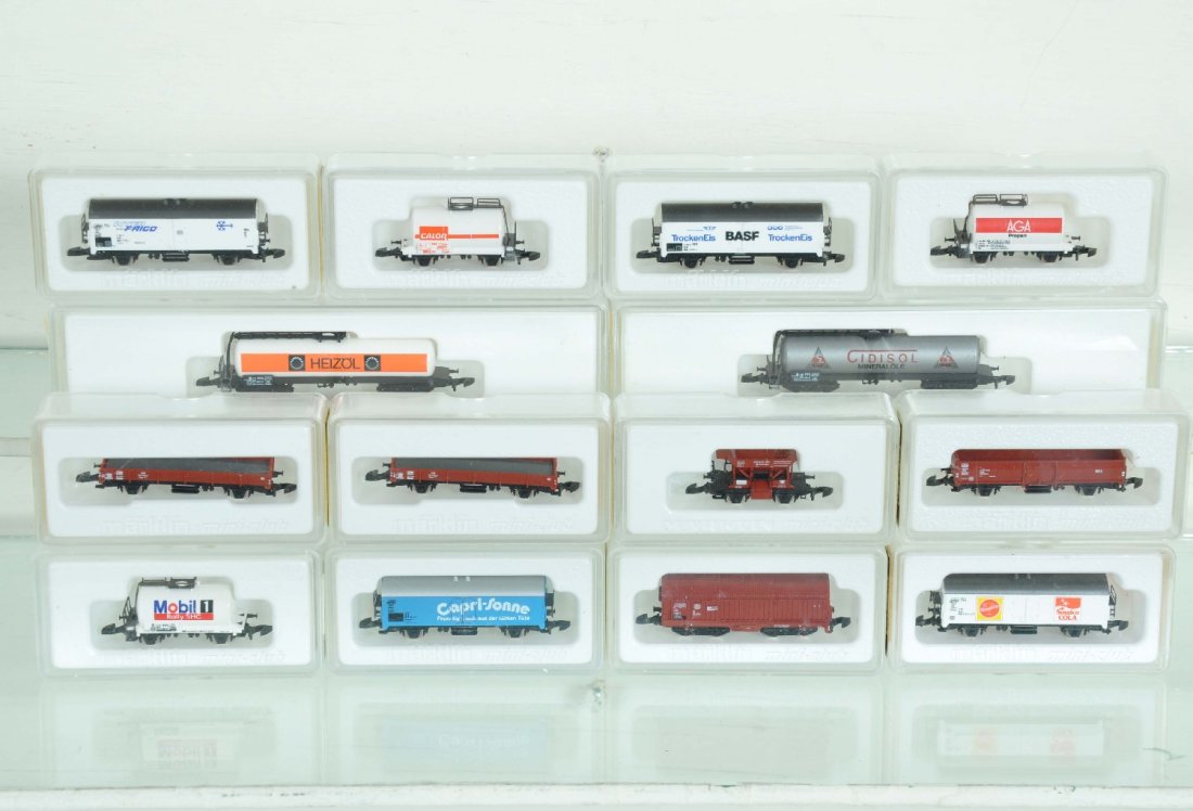 14 Assorted Marklin Z Gauge Freight Cars: Includes tank cars- 8625-005; 8625-008; 8612R; 8612 AGA; 8612 CAL; Reefers- 8631; 8633; 8600 BAS; 8600 INT; 2 #8610 flat; 8624 ballast; 8635 coal; 8622 open wagon. All appear like new with boxes, some