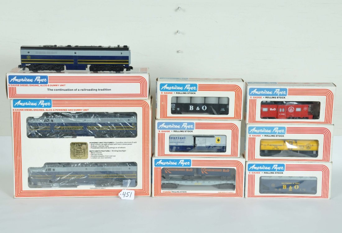 Lionel American Flyer B&O Diesel Freight Set: S Gauge Includes 8153 & 54 PA Alco ABA Diesels; 9000 flat with vans; 9201 hopper; 9702 boxcar; 9102 tank car; 9301 gondola; 9401 caboose. All have nice boxes. Perfect paint and trim. Wheels appear tes
