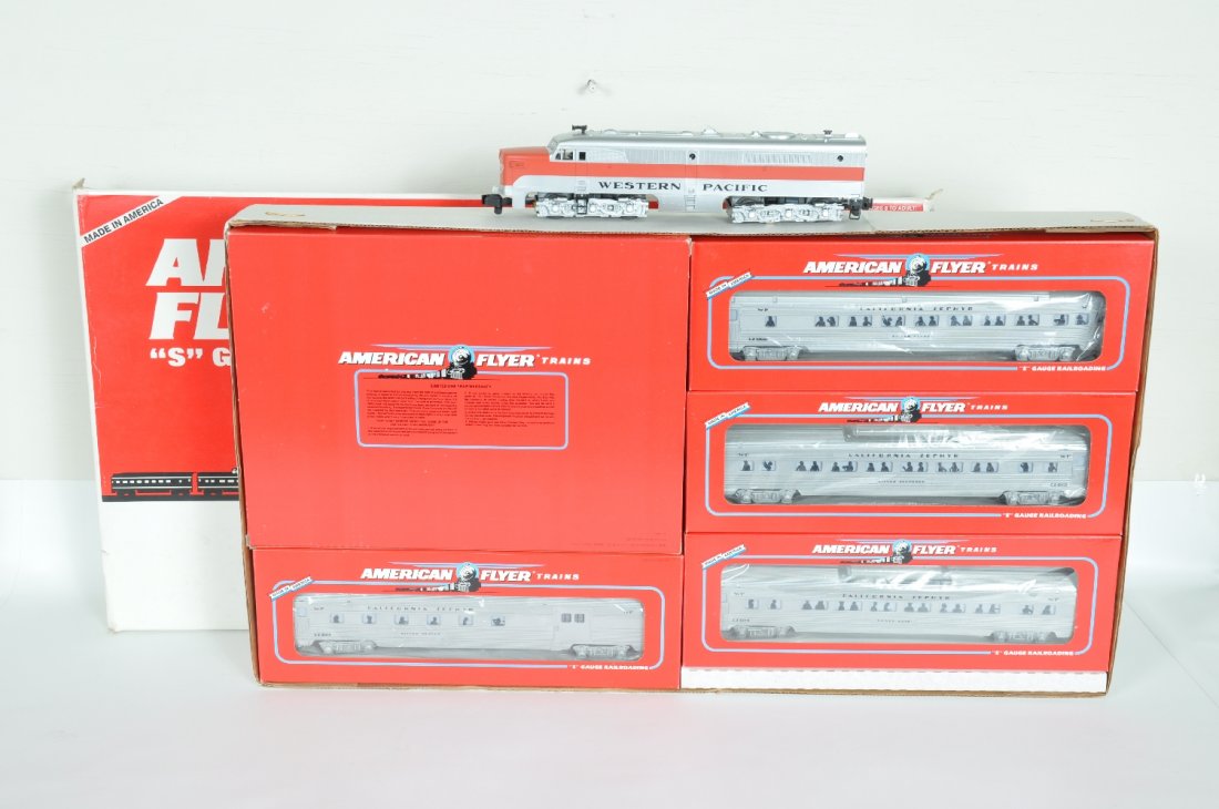 Lionel American Flyer 49604 WP Passenger Set: S Gauge. Includes the PA Alco AA diesels with 4 California Zephyr streamline passenger cars. They all have nice boxes, set box top has split corners. Perfect paint and trim. Wheels appear test track r