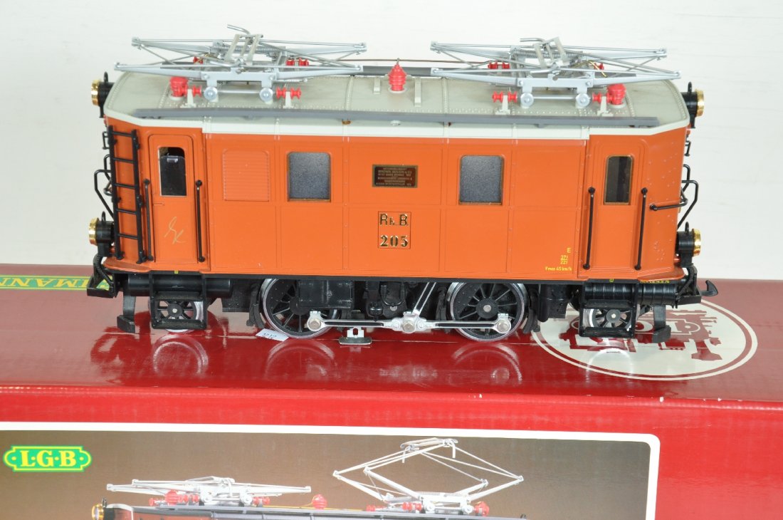 LGB 2045 RhB Electric Loco: G Gauge, some window insert loose inside. Otherwise perfect paint and trim. Wheels show light to moderate run time. C8
