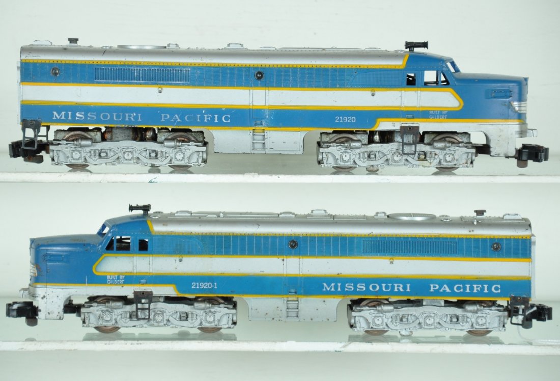 American Flyer 21920 & -1 MP PA Alcos: S Gauge. Matching AA diesels, 1 nose decal 40%. They are fairly clean, showing moderate playwear, C6-
