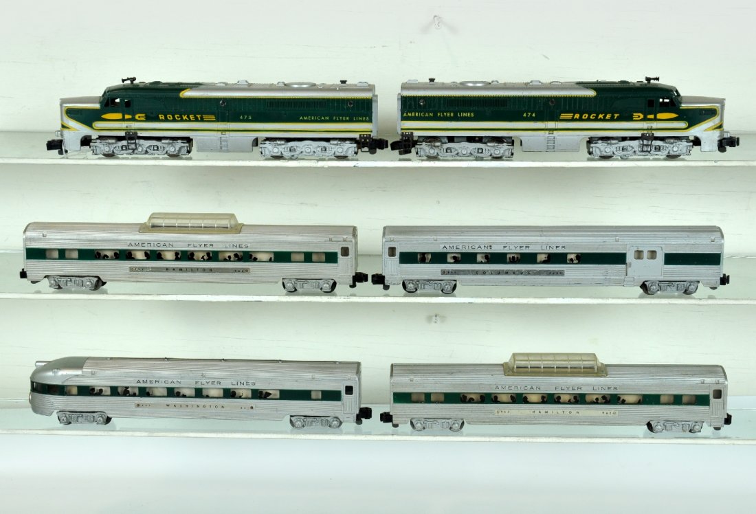 6Pc American Flyer Rocket Set: S Gauge. Includes a 474 & 475 Rocket PA Alco AA Diesels; 960 combine; 2 #962 vista-domes; 963 observation. All are silver painted versions, showing moderate playwear, matched set at C6