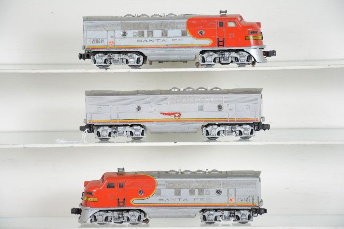 Lionel 2343 SF F3 ABA Diesels: Matched set with repaired battery damage. They show moderate to heavy playwear, C5