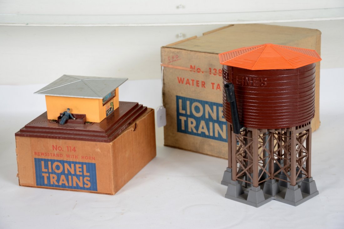 Boxed Lionel 114 & 138 Accessories: Includes a 114 newsstand with horn; 138 water tank. Both are clean, showing light playwear with boxes, C7-7+