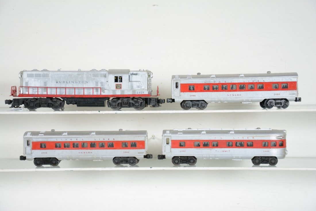 4Pc Lionel 2328 Burlington Set: Includes a 2328 Burlington GP7 diesel; 2 #2444 Newark Pullmans; 2446 Summit Observation. All have been touched up to appear C6. Good runner set.