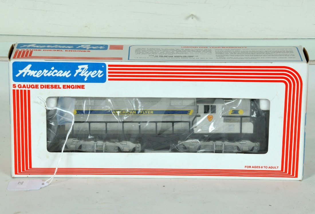 Lionel-American Flyer 48009 GM GP7 Diesel: S Gauge. Nice reissue of AF's 371 diesel. This is new in box, C10