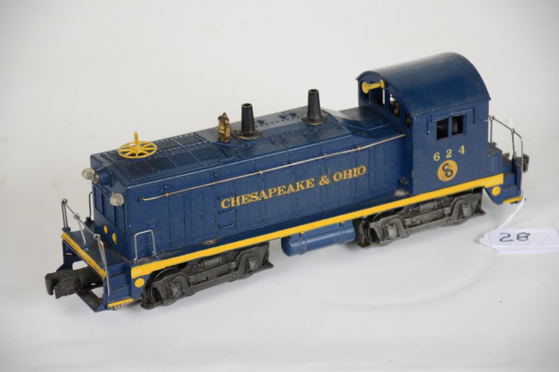 Lionel 624 C&O NW2 Diesel: Clean shell with 75% decals 1 side; 95% other. The frame stripe has been redone. Over-all it shows light to moderate playwear, C6ish