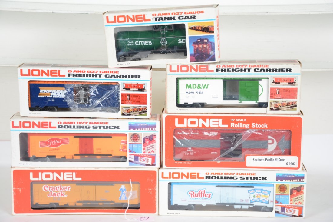 7 Boxed Lionel Freight Cars: Includes 9229 FedEx operating boxcar, complete; 9607 SP hi cube; 9416 MD&W boxcar; 9277 CS tank; 9813 Ruffles reefer; 9853 Cracker Jack reefer, coupon off ob; 9884 Fritos reefer; Most appear unrun, re