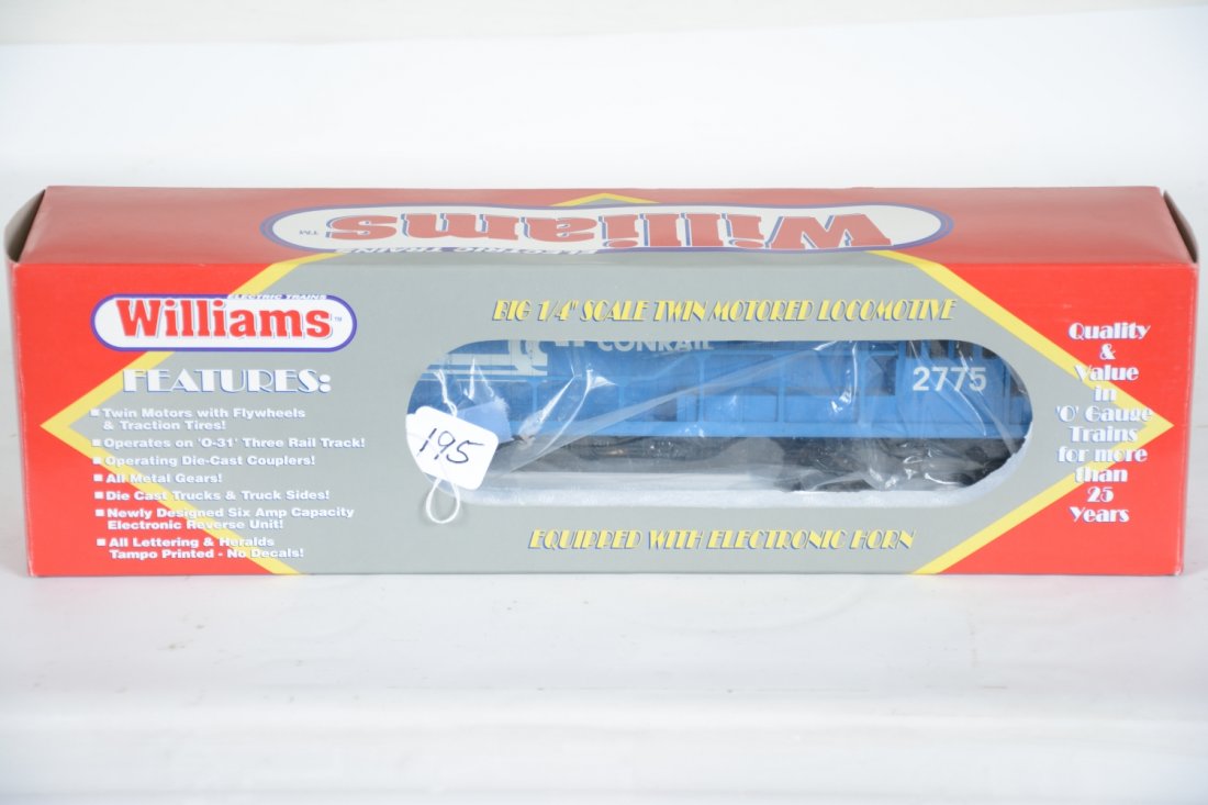 Williams U207H Conrail U33C Diesel: Nice large dual motor diesel with horn, cab 2775. It is clean and show light runtime with C9 body & box.