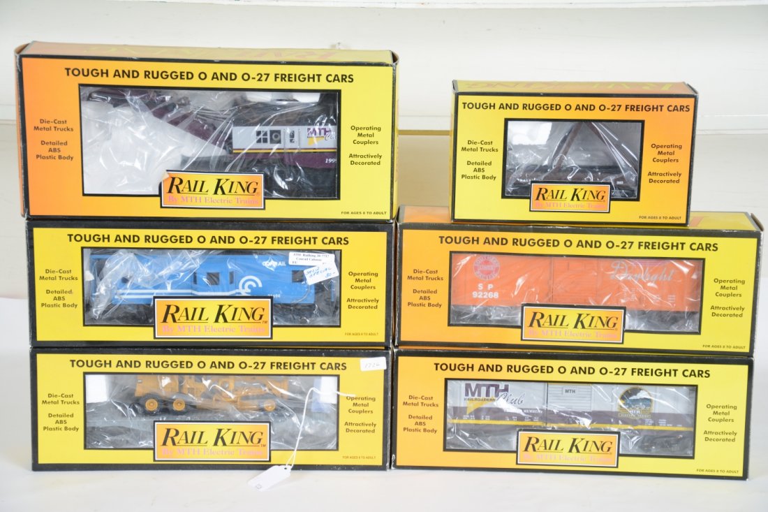 6 MTH RailKing Freight Cars: Includes 30-7423 Club boxcar; 30-7441 SP boxcar; 30-7635 WARR cannon flat; 30-7620 flat with grader; 30-7717 Conrail caboose; 30-7928 RRC crane. All show light runtime with C9 bodies & boxes.