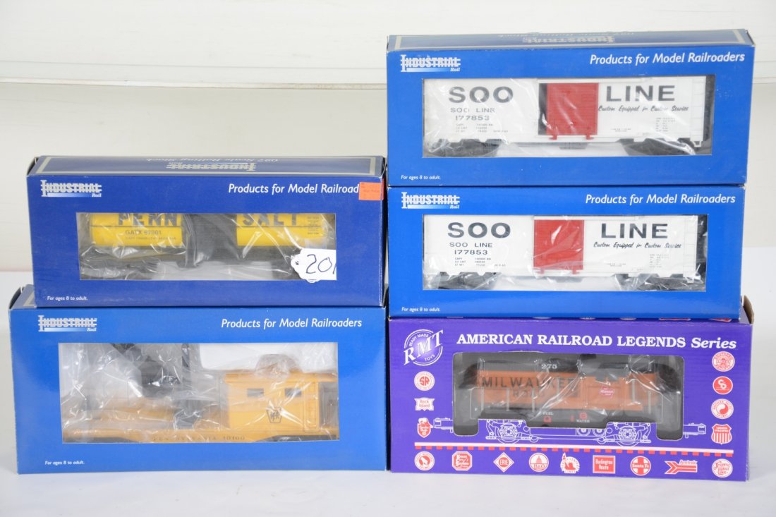5Pc RMT & Industrial Train Set: Includes an RMT 4163 MT diesel; Industrial- 2 #1011 SOO boxcar; 6001 Penn Salt tank; 1701 PRR crane. All show light runtime with C9 bodies & boxes.
