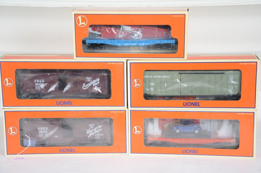 5 Lionel Scale Size Freight Cars: Includes 2 #52178 Burlington boxcars; 17516 flat with airplanes; 17285 Army boxcar; 19483 flat with VW. All are mint with boxes, C10