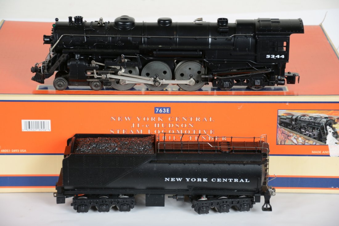 Lionel 18056 J1-e NYC Hudson: Nice reissue of Lionel's Iconic 763, now with scale details and cast Vanderbilt tender. It is equipped with Command; RailSounds 2.5; directional lighting and more. It shows light runtime with near per