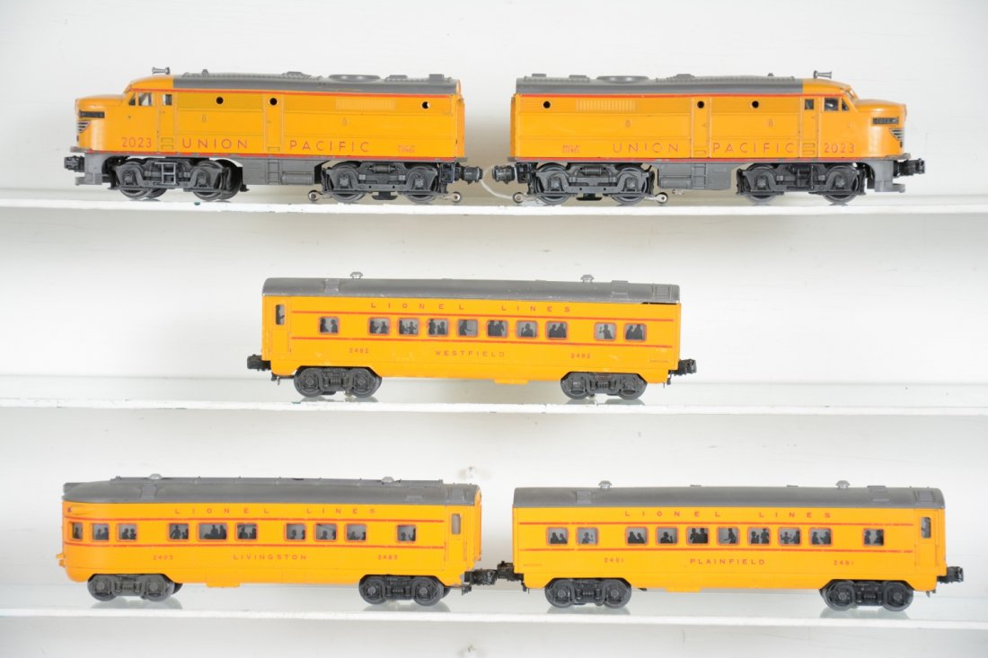 Lionel Anniversary Set: 1 year production. Includes a 2023 UP Alco AA diesels, nice lettering with 97% nose decals and clean battery box; 2481 Plainfield Pullman; 2482 Westfield Pullman; 2483 Livingston observation. All are 