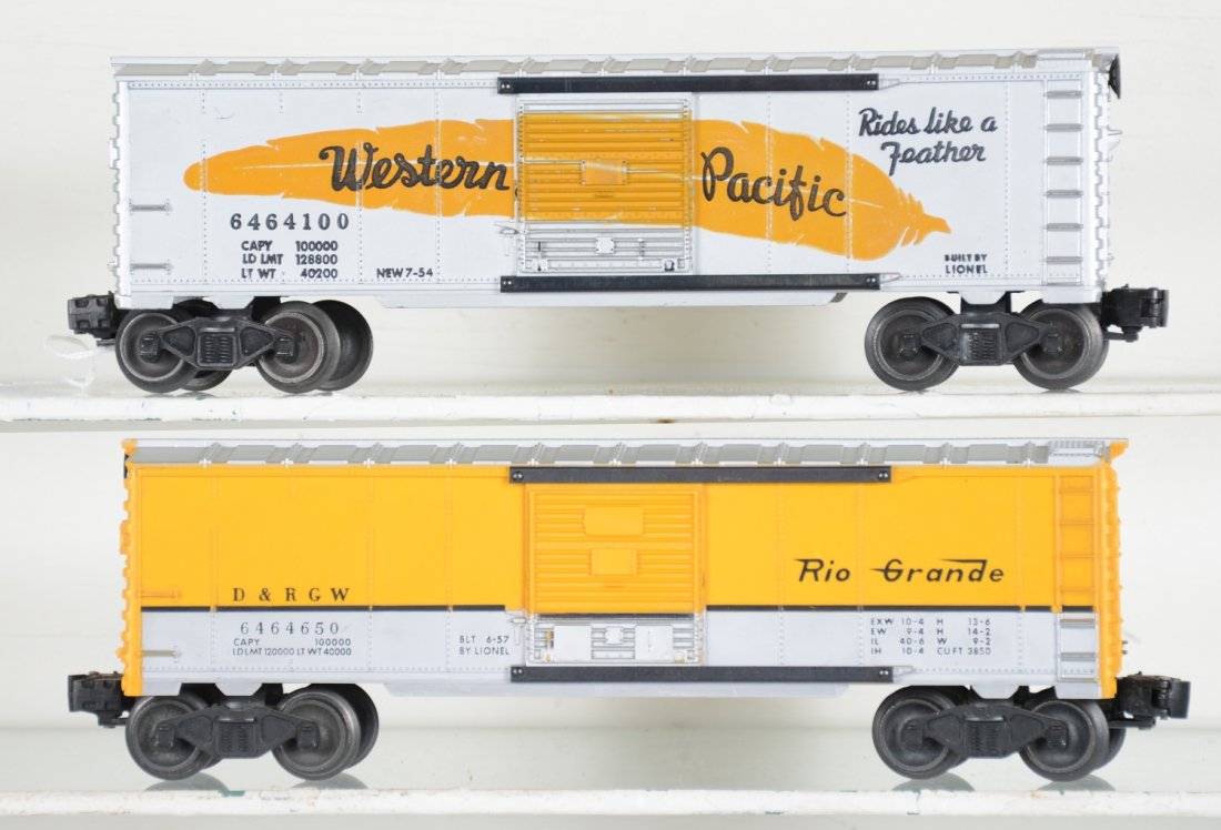Clean Lionel 6464 Boxcars: Includes a 6464-100 WP long feather boxcar, type IIA, clean bright silver, C7+-8; 6464-650 RG, type IIB with nice silver, shows very light playwear, C8+ Nice cars.