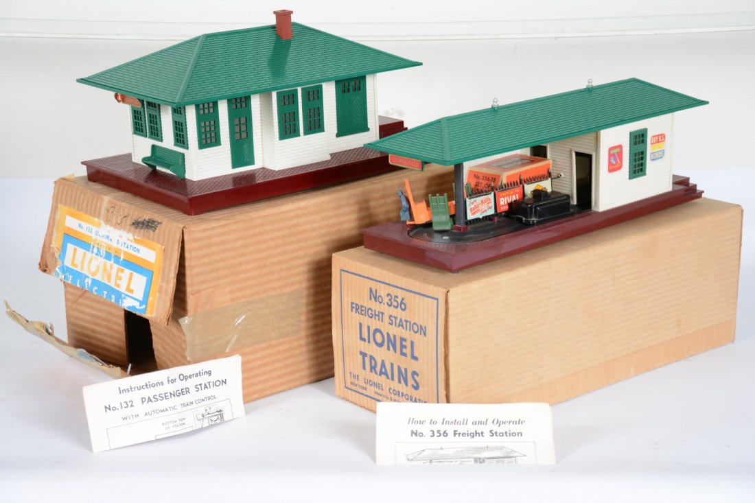 Nice Boxed Lionel 132 & 356 Accessories: Includes a 132 stop station with instructions and 1 insert; 356 operating Freight station with -35 cart box, instructions and 364C, ob. Both show light playwear, C7+-8