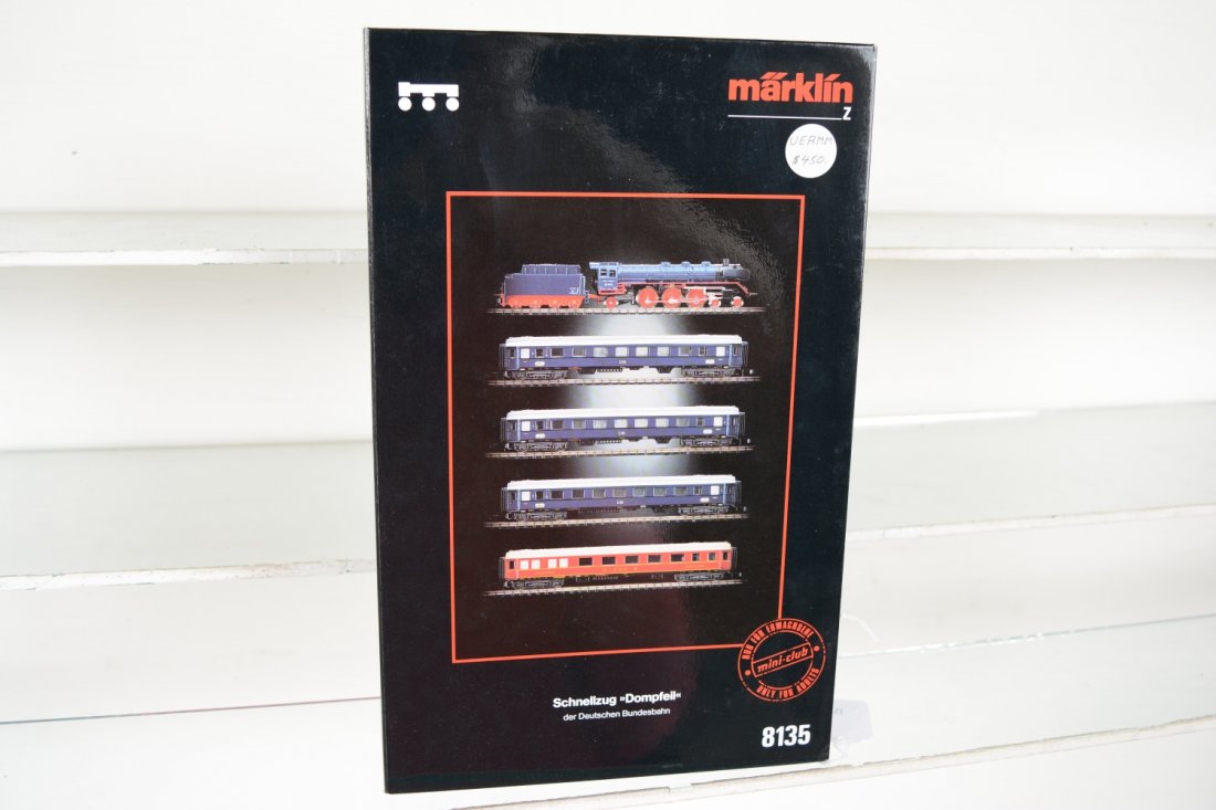 Marklin Z Gauge 8135 Express Passenger Set: Modeled after the 1951 Blue long distance express train. Includes a 4-6-2 steam loco; 3 coaches and restaurant car. The set is new in set box with brochure, C10