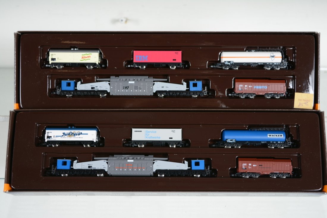 Marklin Z Gauge 8688 & 8689 Car Assortments: Includes 2 5-car assortments, each comes with a transformer carrier. They are new in best boxes, C10