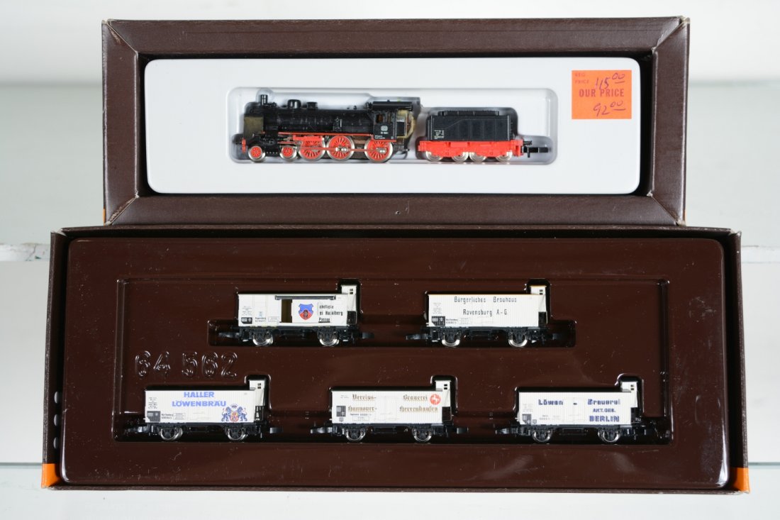Marklin Z Gauge Beer Train: Includes an 8899 DB 2-6-0 steam loco; 8645 5-car Bier reefers. All are new in boxes, C10