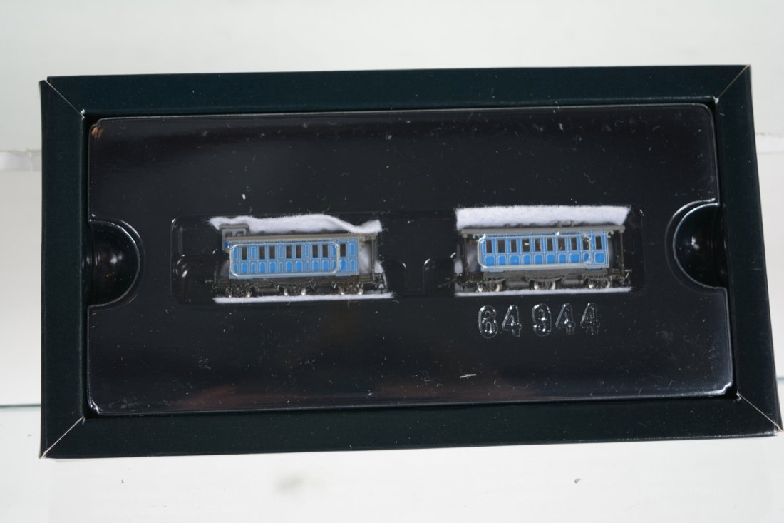 Marklin Z Gauge 8769 King Ludwig Cars: Nice 2-car extension set for the above lot. They are mint in box, C10