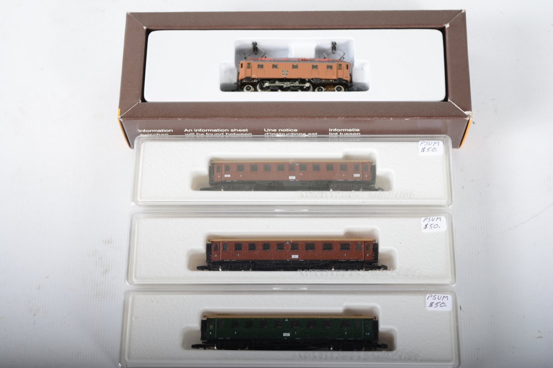 Marklin Z Gauge Passenger Set: Includes an 8851 2-6-4 electric loco; 87940 2nd & 3rd class coach; 87950 2nd & 3rd class coach; 87960 1st & 2nd class coach. All are new in boxes, C10