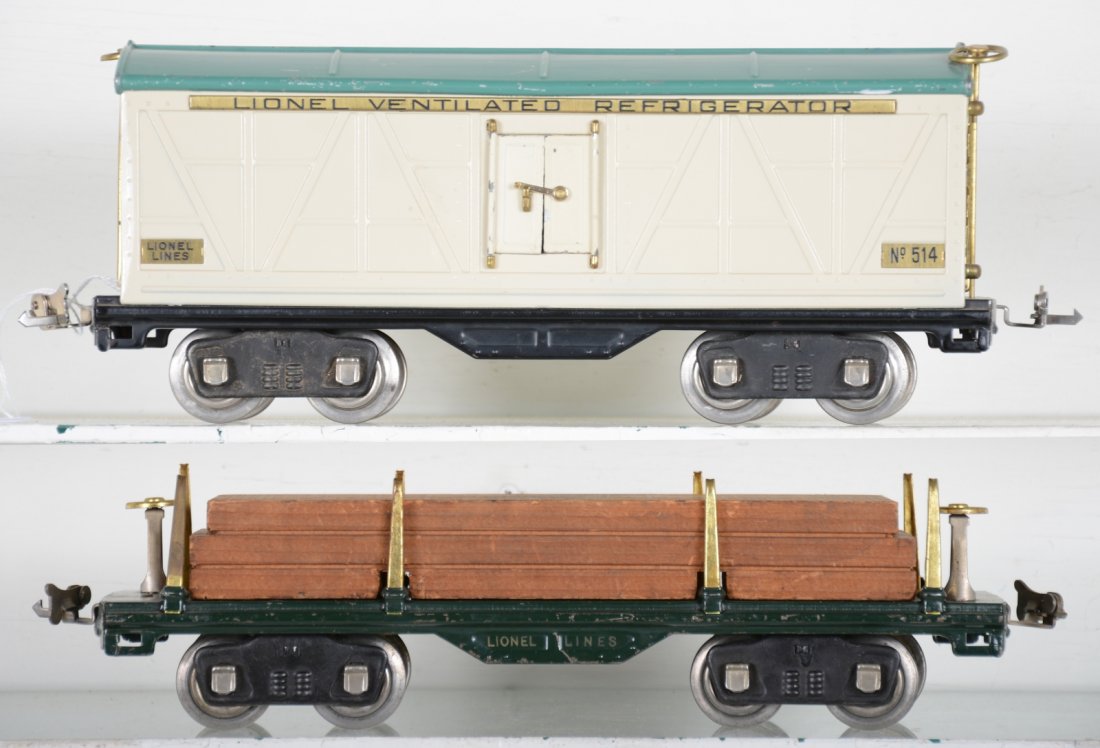 Lionel 511 & 514(R) Freight Cars: Standard Gauge. Includes a 511 lumber car, C7; 514 reefer, clean C6
