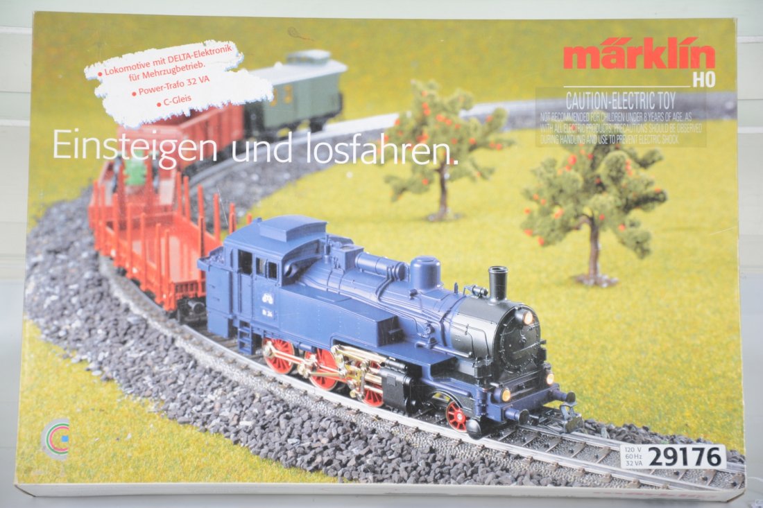 Marklin HO 29176 Delta Set: Includes a 2-6-0 tank loco; stake flat; open flat; open goods wagon; work car, track & transformer with instructions. Set appears complete and shows light runtime with C9 bodies & setbox