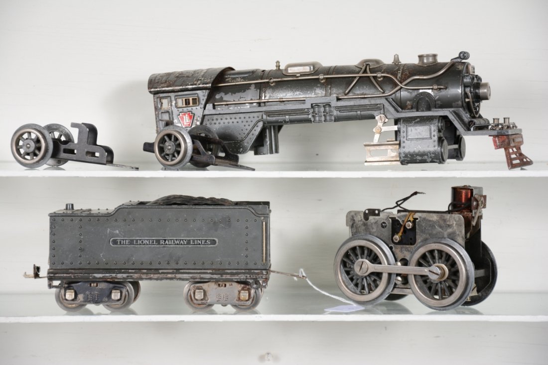 Lionel 385E Project: Standard gauge. Great restoration project as the original castings are fairly strong. It is missing some rods and screws, but pretty complete with 385W cast whistle tender, C2-3