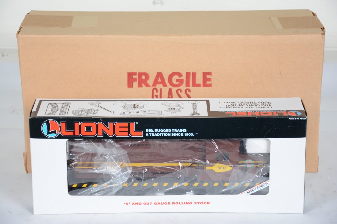 Lionel 18813 JC Penney DM&IR Diesel with Case: Limited catalog offering through JC Penney only. It is new in box with sealed display case and shipper, C10