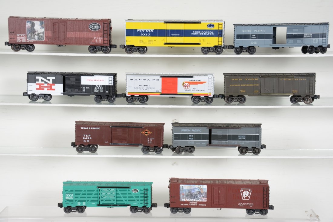 K-Line Freight Cars: Includes NH boxcar; NYC reefer; NYC express boxcar; NYMX boxcar; SF express boxcar; NYC stock car; PRR reefer, 1 cracked hatch cover; UP express boxcar; T&P boxcar; NYC reefer. Some are dusty, rest sh