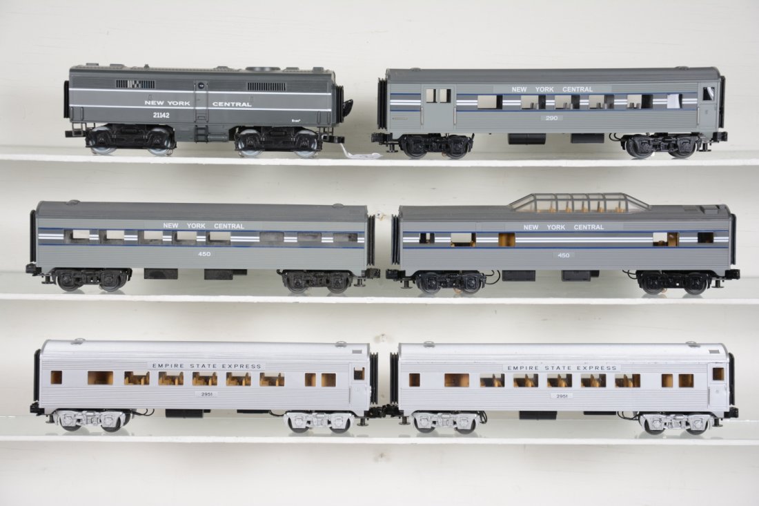 MTH & K-Line NYC Group: Includes a K-Line F7 powered B-Unit; 3 MTH NYC streamline pass cars; 2 NYC Empire Builder streamline pass cars. All are dusty, but only show light runtime with C9 bodies.