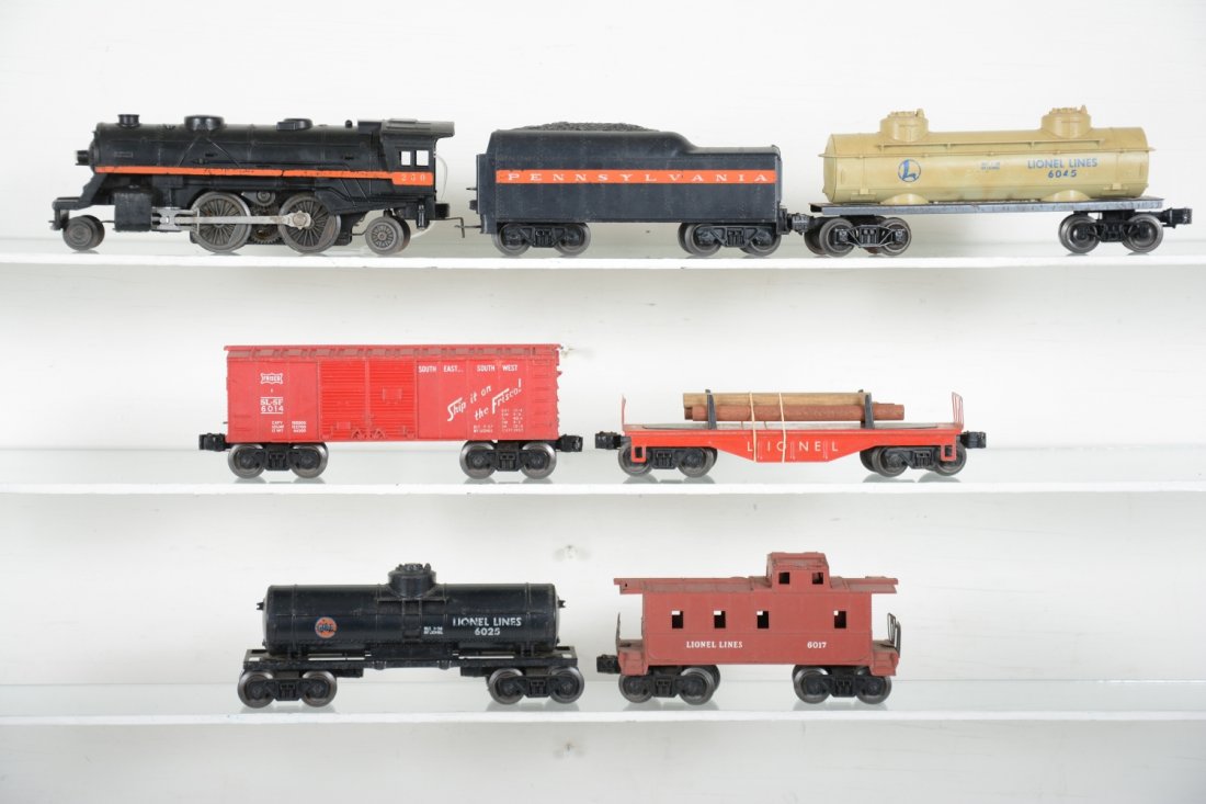 Lionel 250 Steam Freight Set: Includes a 250 loco, missing 1 running light; 250T PRR tender; 6045 tank car; 6014 Frisco boxcar; 6025 Gulf tank car; 6111 log flat. All show moderate playwear, rest C6