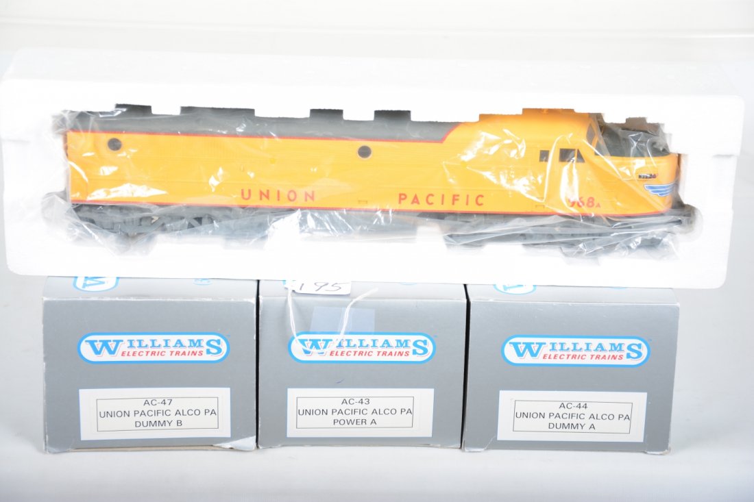 Williams UP PA Alco ABA Diesels: Includes Boxed AC-43 Power A, AC-44 Dummy A, AC-47 Dummy B, Dust, Perfect paint and trim. Wheels appear test track run. C9