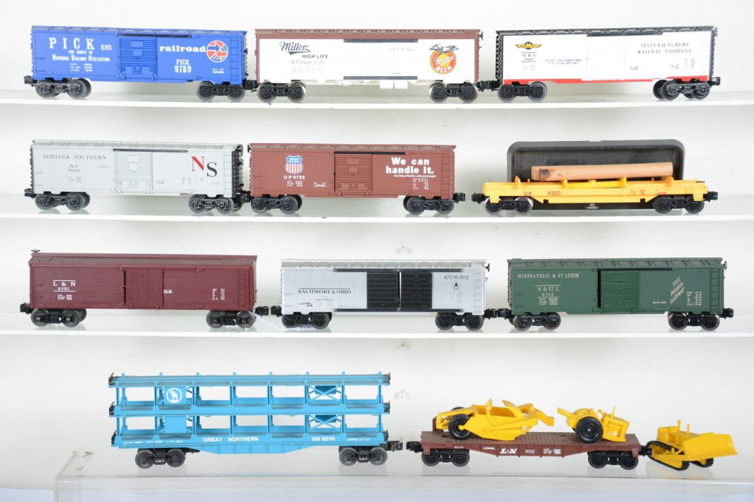 Lionel Freight Cars: Includes 9216 GN auto-loader; 9742 M&StL boxcar; 9121 L&N flat with dozer & scraper; 9303 UP log dump, complete; 9789 Pick boxcar; 9483 MRS boxcar; 9852 Miller reefer; 9755 UP boxcar; 9482 NS boxcar;