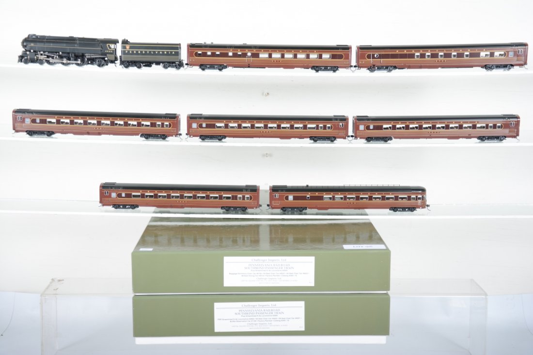 Challenger/Samhongsa PRR Southwind Pass Set: Includes a streamline 4-6-2 #4665 with 7 passenger cars. HO Gauge. Like New to Mint, unrun, may have minor dust from display, near perfect paint, may have some tarnishing to finish. Original box, C10
